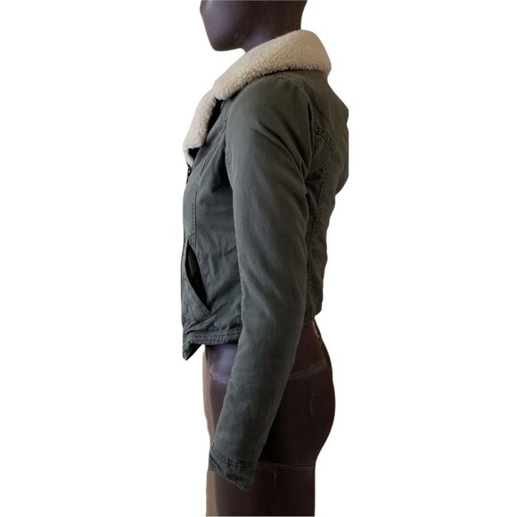 HOLLISTER Malaga Beach Jacket Womens Olive Green Faux Lambs Wool Crop Small - Picture 3 of 12